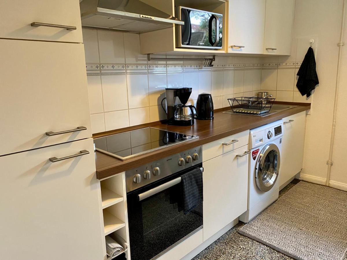 Zentrumsnahe Schoene Altbauwohnung Bis 4 Personen Flensburg Exterior photo
